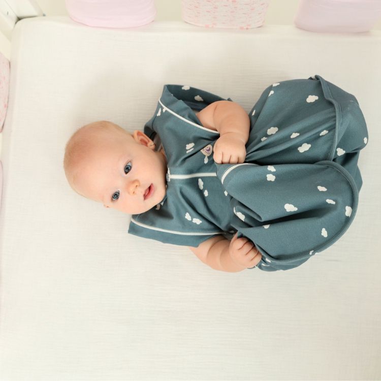 Imagine Sac de dormit Swaddle First Sleep Cloudy Dreams, faza 2, pentru bebelusi 3-6 luni, tog 0.5