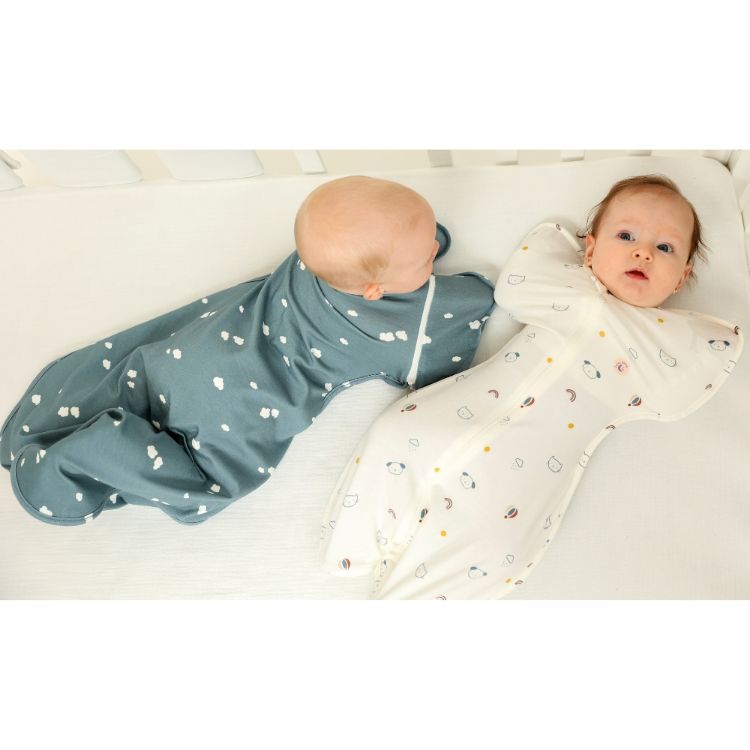 Imagine Sac de dormit Swaddle First Sleep Cloudy Dreams, faza 2, pentru bebelusi 3-6 luni, tog 0.5